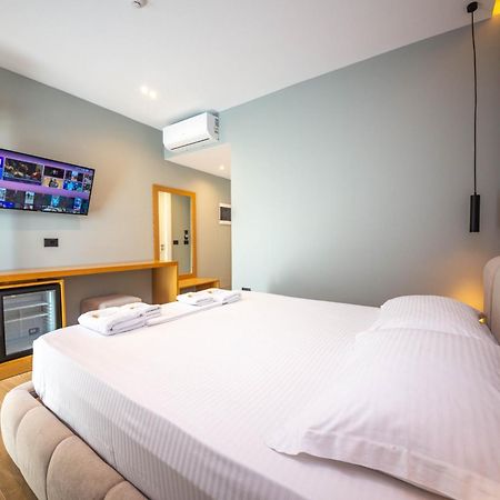 Absolute Hotel Ксамил Экстерьер фото