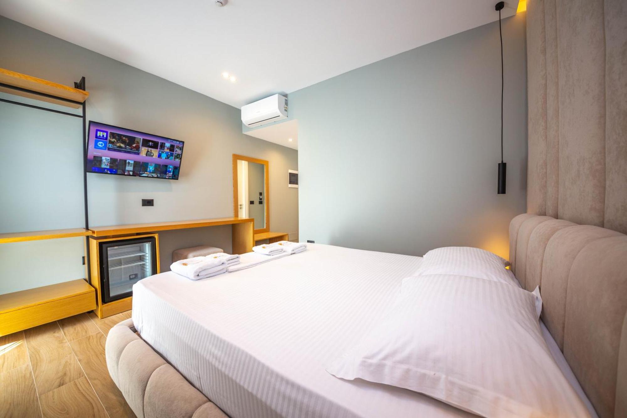 Absolute Hotel Ксамил Экстерьер фото