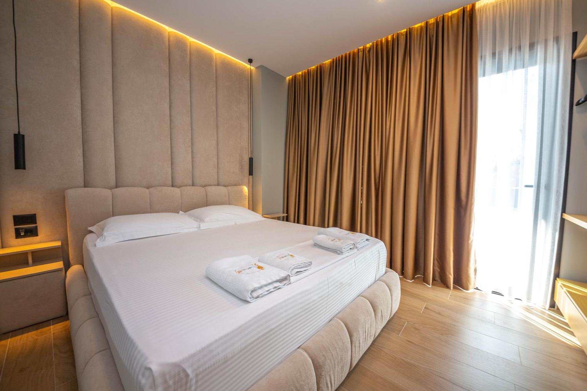 Absolute Hotel Ксамил Экстерьер фото