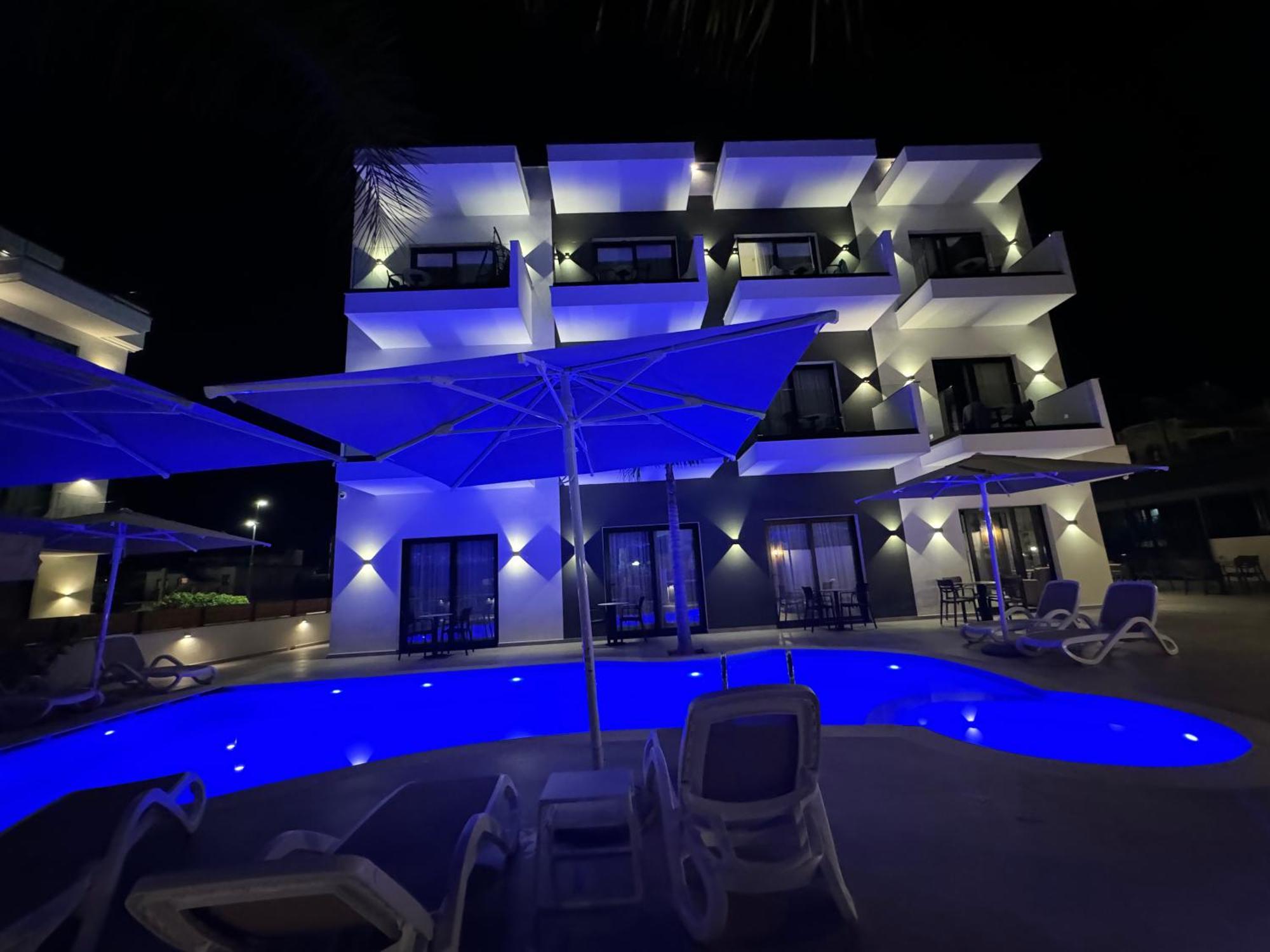 Absolute Hotel Ксамил Экстерьер фото