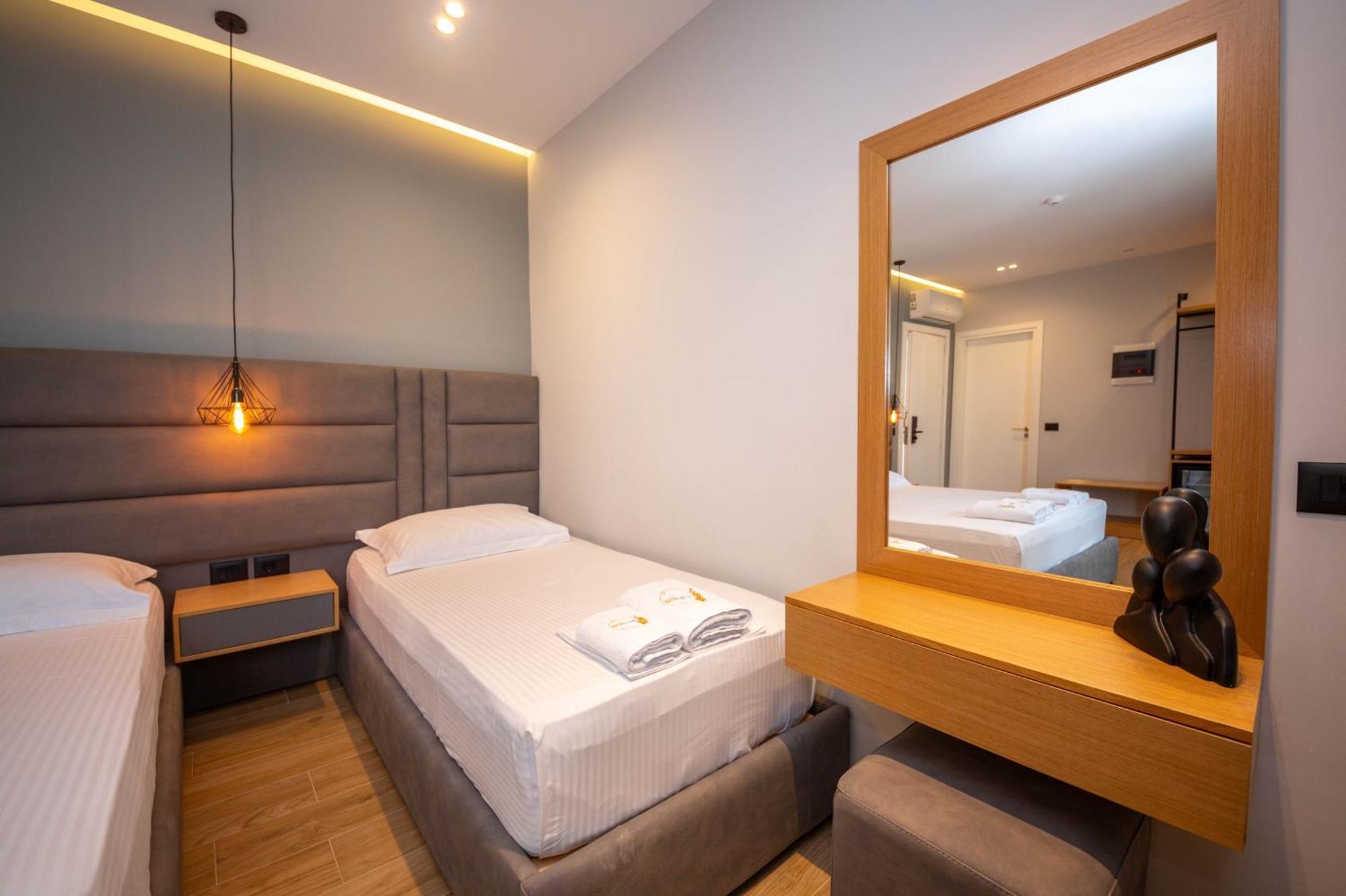 Absolute Hotel Ксамил Экстерьер фото